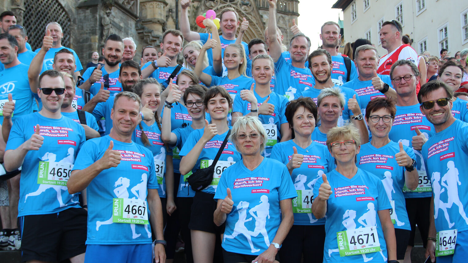 45 Läuferinnen und Läufer gingen am 6. Juni für das ¿Team Handwerk¿ beim RUN-Unternehmenslauf in Erfurt an den Start