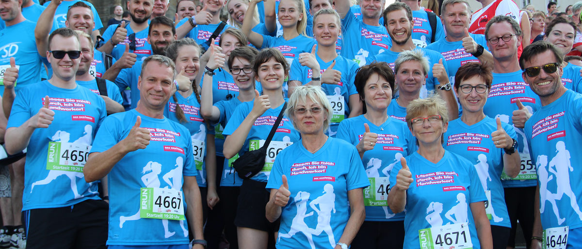 Auch 2019 werden wieder mehrere tausend Läufer am RUN Unternehmenslauf in Erfurt teilnehmen. Auch 2019 werden wieder mehrere tausend Läufer am RUN Unternehmenslauf in Erfurt teilnehmen.