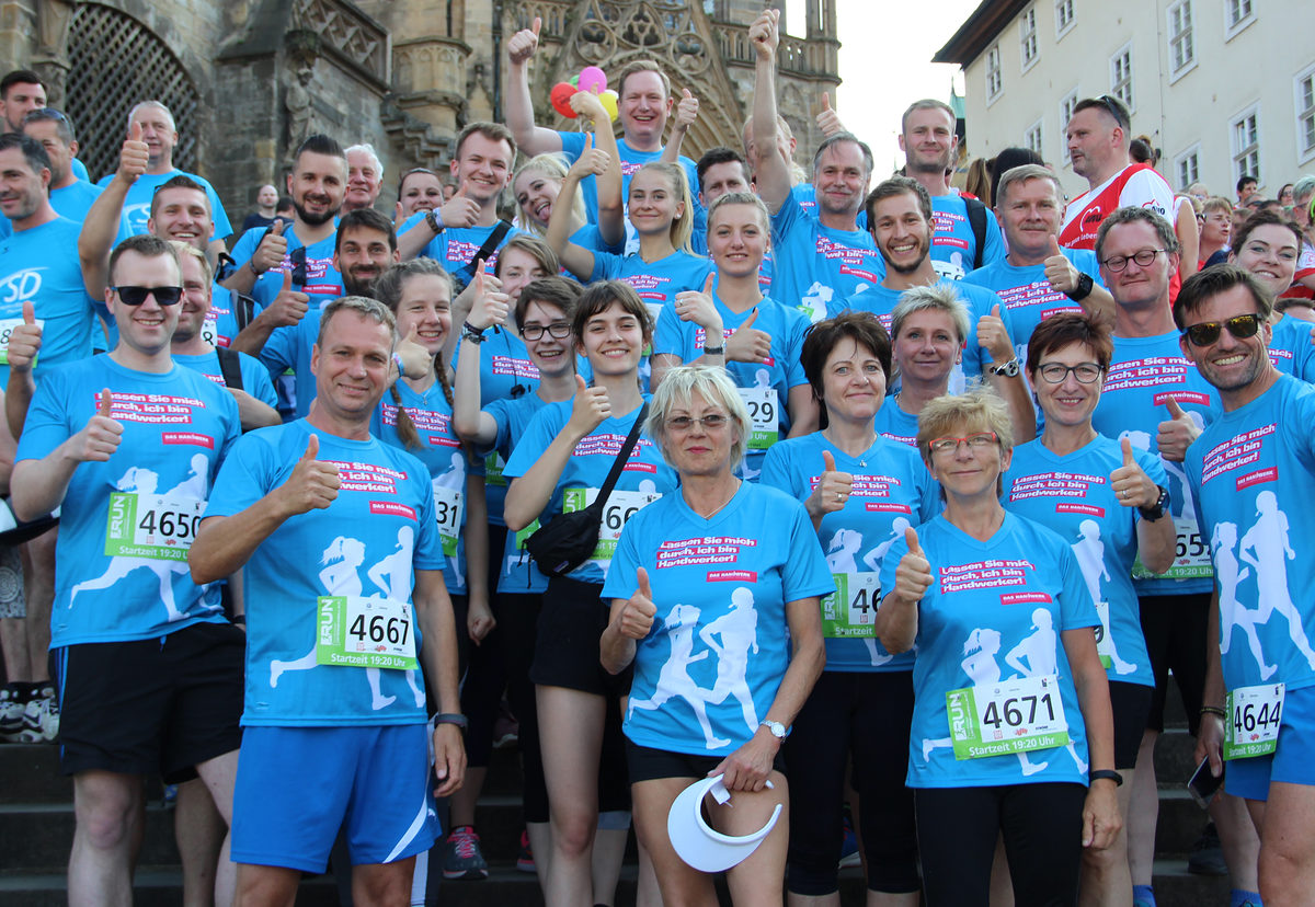 Auch 2019 werden wieder mehrere tausend Läufer am RUN Unternehmenslauf in Erfurt teilnehmen. Auch 2019 werden wieder mehrere tausend Läufer am RUN Unternehmenslauf in Erfurt teilnehmen.