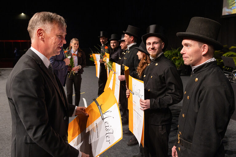 Meisterfeier Handwerkskammer Erfurt auf der Messe Erfurt Schlagwort(e): lth Handwerk HWK Meisterbriefe