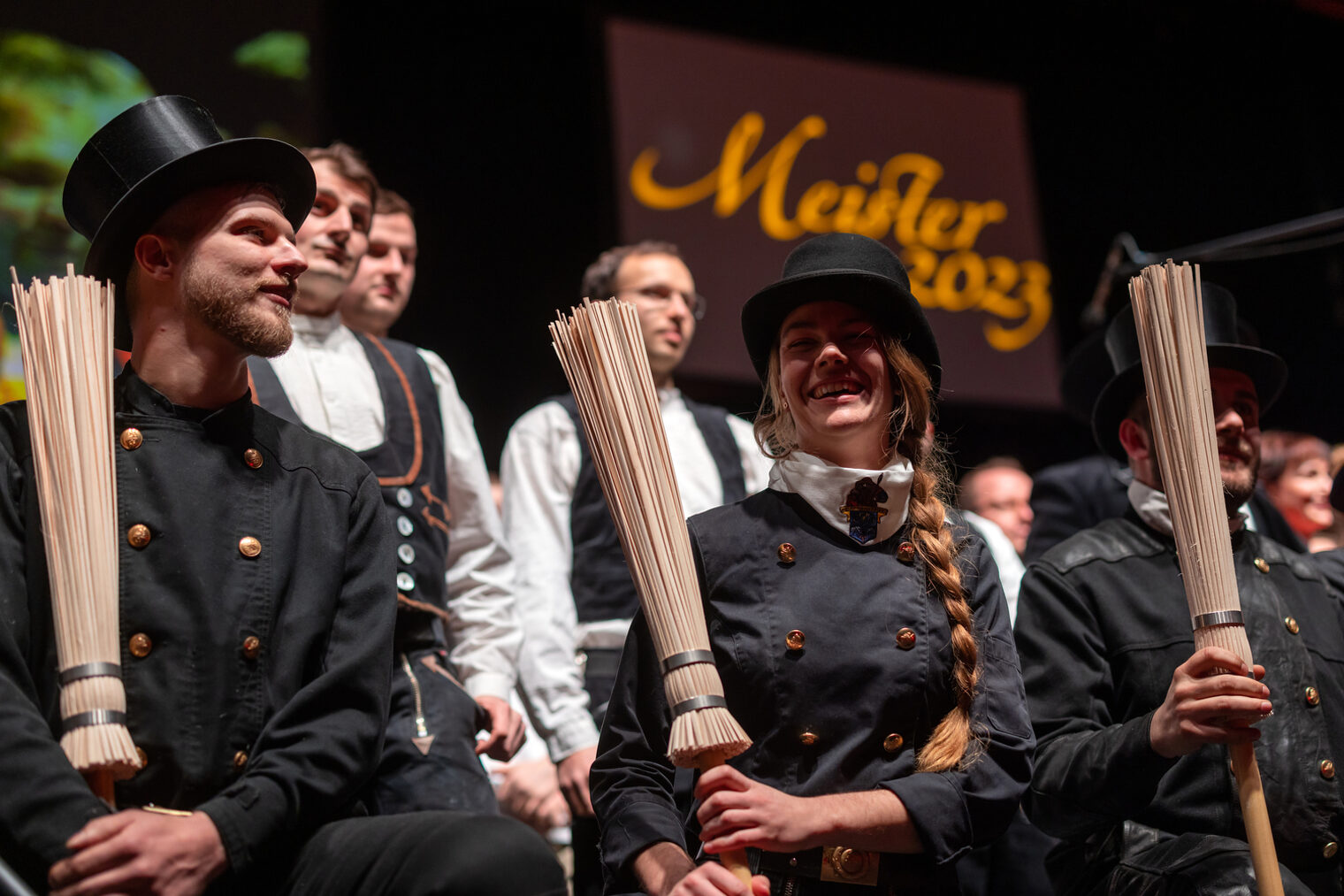 277 Jungmeisterinnen und Jungmeister im Handwerk ausgezeichnet - Meisterfeier 2023 der Handwerkskammer Erfurt in der Messehalle 1 der Messe Erfurt am Sonnabend, 11. Februar 2023 Meisterfeier der Handwerkskammer Erfurt in der Messehalle 1. Schlagwort(e): lth Handwerk