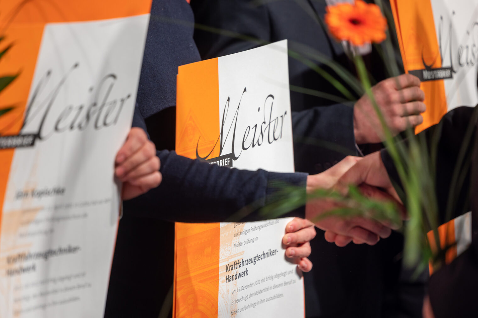 277 Jungmeisterinnen und Jungmeister im Handwerk ausgezeichnet - Meisterfeier 2023 der Handwerkskammer Erfurt in der Messehalle 1 der Messe Erfurt am Sonnabend, 11. Februar 2023 Meisterfeier der Handwerkskammer Erfurt in der Messehalle 1. Schlagwort(e): lth Handwerk