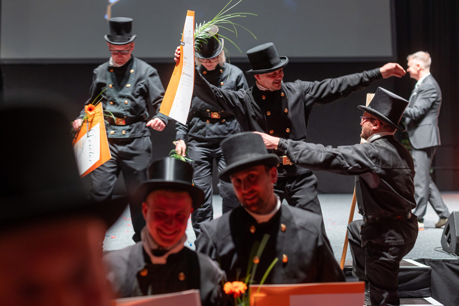 277 Jungmeisterinnen und Jungmeister im Handwerk ausgezeichnet - Meisterfeier 2023 der Handwerkskammer Erfurt in der Messehalle 1 der Messe Erfurt am Sonnabend, 11. Februar 2023 Meisterfeier der Handwerkskammer Erfurt in der Messehalle 1. Schlagwort(e): lth Handwerk