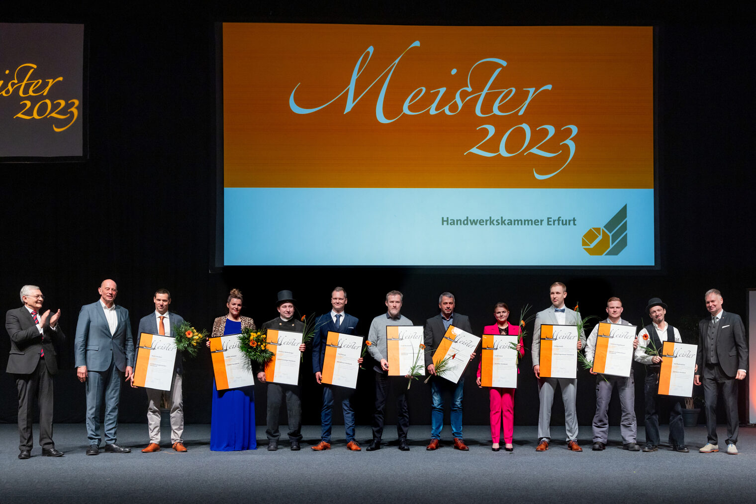 277 Jungmeisterinnen und Jungmeister im Handwerk ausgezeichnet - Meisterfeier 2023 der Handwerkskammer Erfurt in der Messehalle 1 der Messe Erfurt am Sonnabend, 11. Februar 2023 Meisterfeier der Handwerkskammer Erfurt in der Messehalle 1. Schlagwort(e): lth Handwerk