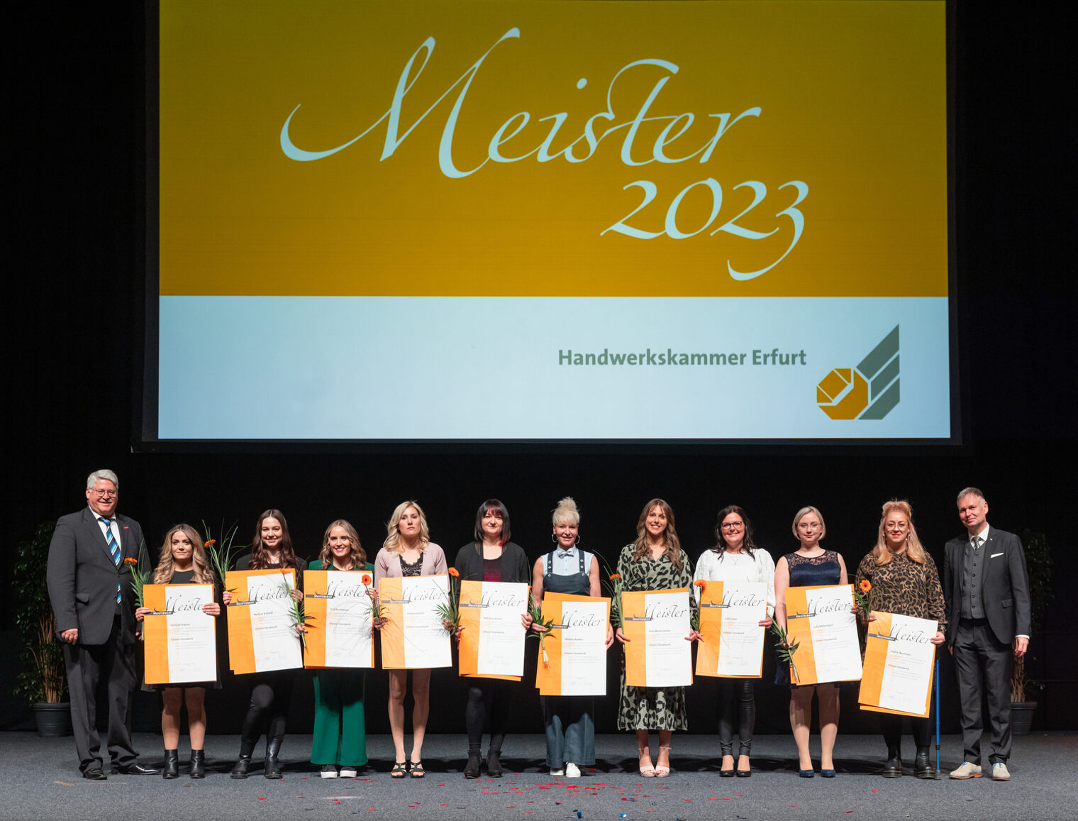 277 Jungmeisterinnen und Jungmeister im Handwerk ausgezeichnet - Meisterfeier 2023 der Handwerkskammer Erfurt in der Messehalle 1 der Messe Erfurt am Sonnabend, 11. Februar 2023 Meisterfeier der Handwerkskammer Erfurt in der Messehalle 1. Schlagwort(e): lth Handwerk