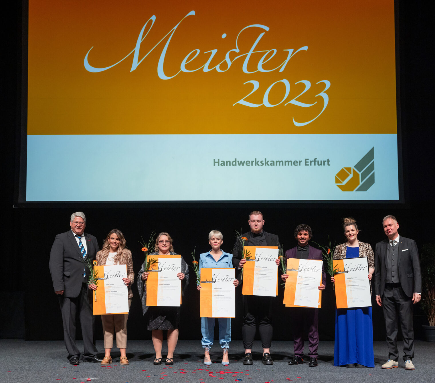 277 Jungmeisterinnen und Jungmeister im Handwerk ausgezeichnet - Meisterfeier 2023 der Handwerkskammer Erfurt in der Messehalle 1 der Messe Erfurt am Sonnabend, 11. Februar 2023 Meisterfeier der Handwerkskammer Erfurt in der Messehalle 1. Schlagwort(e): lth Handwerk