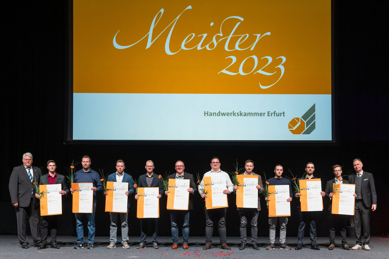277 Jungmeisterinnen und Jungmeister im Handwerk ausgezeichnet - Meisterfeier 2023 der Handwerkskammer Erfurt in der Messehalle 1 der Messe Erfurt am Sonnabend, 11. Februar 2023 Meisterfeier der Handwerkskammer Erfurt in der Messehalle 1. Schlagwort(e): lth Handwerk