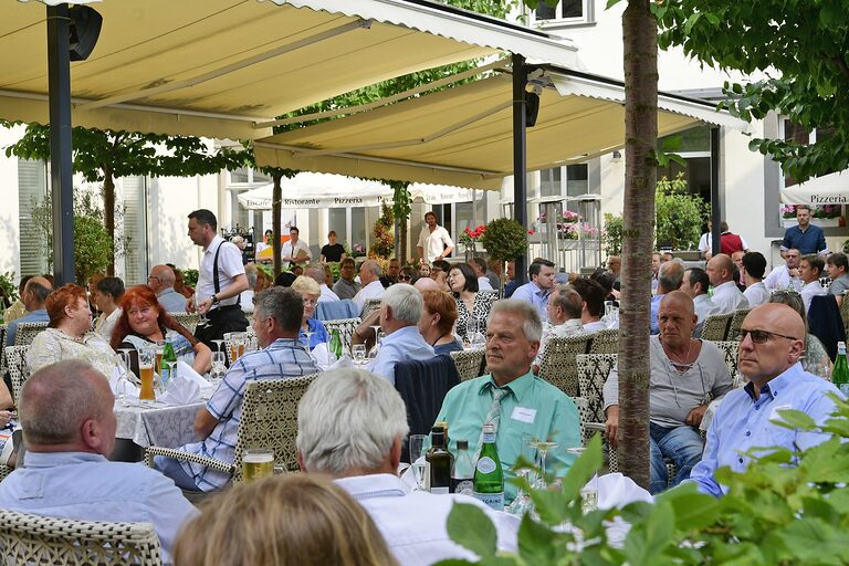 25 Jahre erfolgreich am Markt: Wir gratulieren unseren 25-jährigen Betriebsjubilaren herzlich!