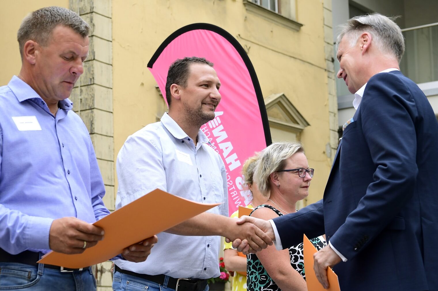 25 Jahre erfolgreich am Markt: Wir gratulieren unseren 25-jährigen Betriebsjubilaren herzlich!