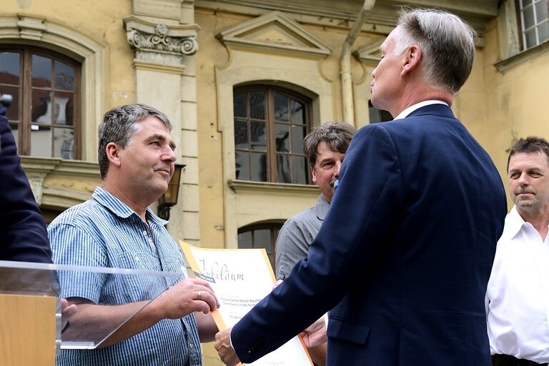 25 Jahre erfolgreich am Markt: Wir gratulieren unseren 25-jährigen Betriebsjubilaren herzlich!