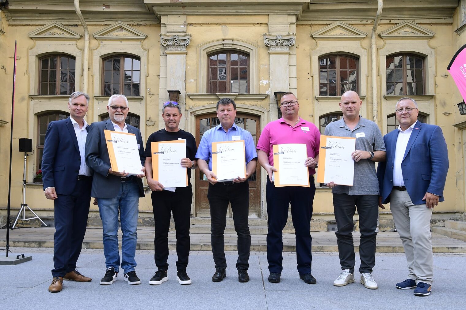 25 Jahre erfolgreich am Markt: Wir gratulieren unseren 25-jährigen Betriebsjubilaren herzlich!