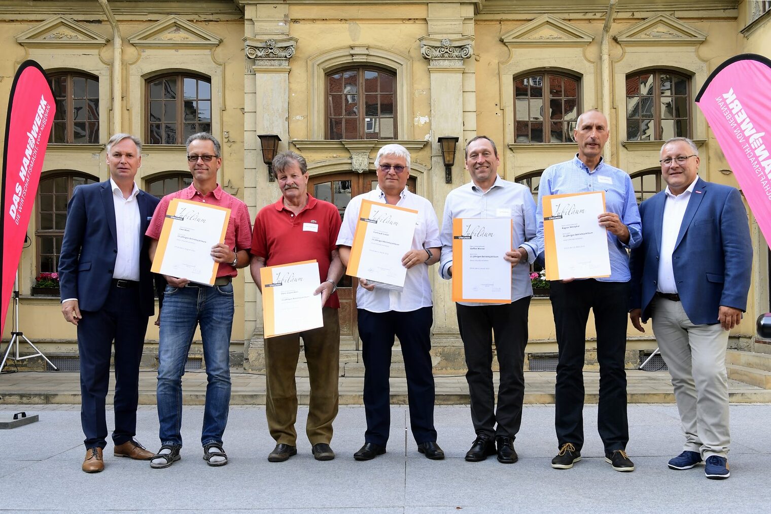 25 Jahre erfolgreich am Markt: Wir gratulieren unseren 25-jährigen Betriebsjubilaren herzlich!