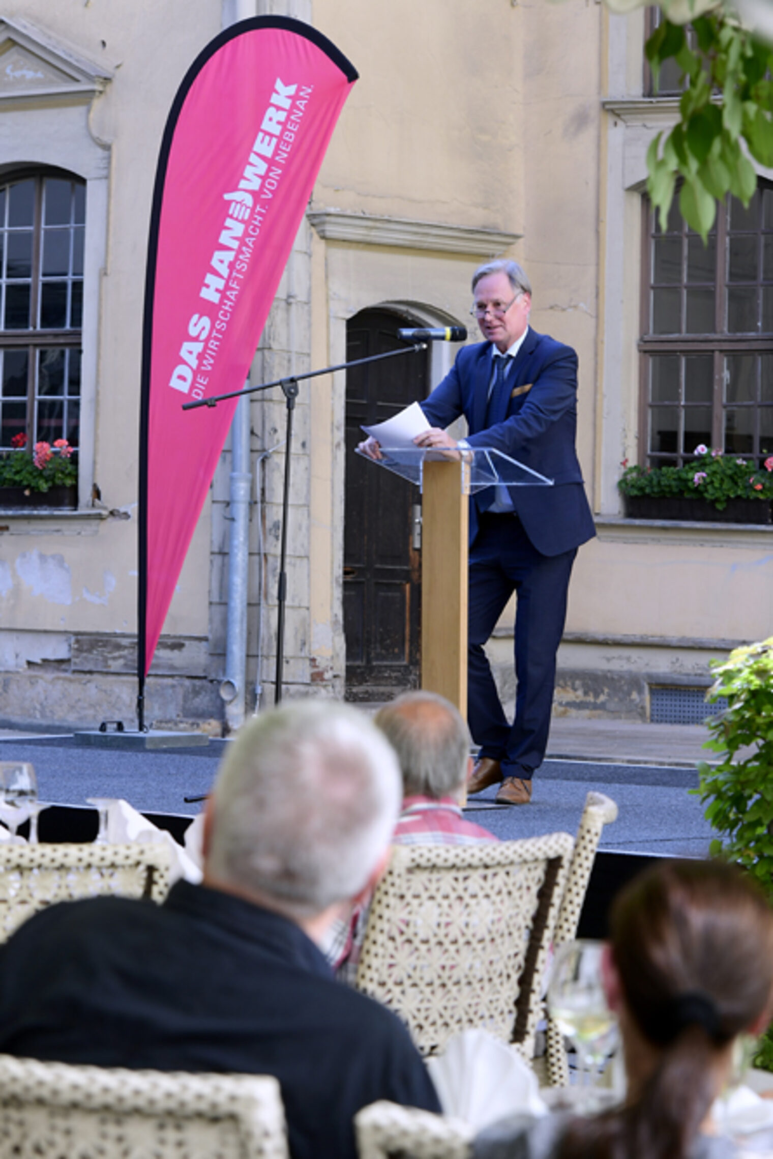 25-jähriges Betriebsjubiläum 2024: Handwerkskammer Erfurt zeichnet Betriebe mit 25-jähriger Geschichte aus. Ein Vierteljahrhundert erstklassige Handwerksarbeit: Herzlichen Glückwunsch zu 25 erfolgreichen Betriebsjahren!