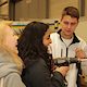 Trockenbau live - Lehrlinge der Malerwerkstätten Schmid ließen die Schüler den Akkuschrauber testen.
